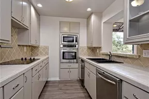 1707 Spyglass Dr, Austin, TX 78746 - Photo 9