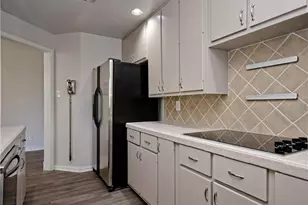 1707 Spyglass Dr, Austin, TX 78746 - Photo 11