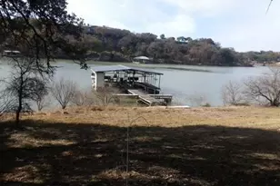 24801 Lakeview Dr, Spicewood, TX 78669 - Photo 23
