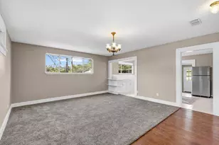 24801 Lakeview Dr, Spicewood, TX 78669 - Photo 3