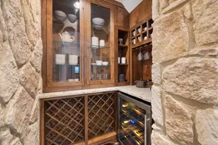 2002 Kinney Ave, Austin, TX 78704 - Photo 13