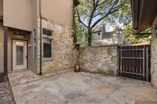2002 Kinney Ave, Austin, TX 78704 - Photo 31