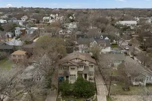 2002 Kinney Ave, Austin, TX 78704 - Photo 27