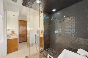 2002 Kinney Ave, Austin, TX 78704 - Photo 23