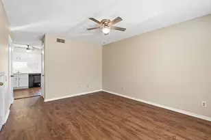 3009 Whisper Oaks Ln, Georgetown, TX 78628 - Photo 7