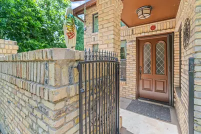10819 Crown Colony Drive #40, Austin, TX 78747 - Photo 5