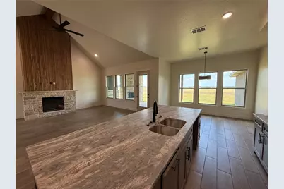 11109 Golden Eagle Avenue, Salado, TX 76571 - Photo 3