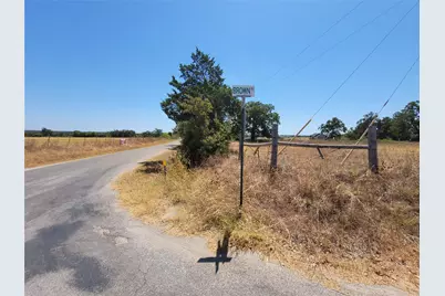 000 Brown Road, McDade, TX 78650 - Photo 7