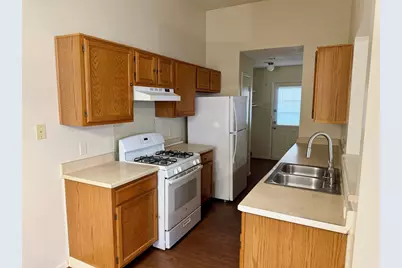 1510 S Medina Street #B, Lockhart, TX 78644 - Photo 9