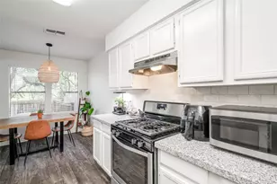 3503 Larchmont Cove, Austin, TX 78704 - Photo 11