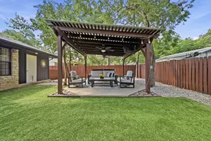 303 Pin Oak Dr, Georgetown, TX 78628 - Photo 29