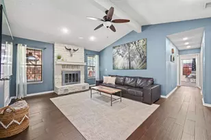 303 Pin Oak Dr, Georgetown, TX 78628 - Photo 9