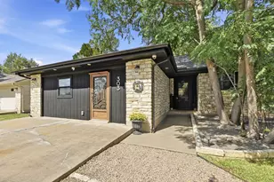 303 Pin Oak Dr, Georgetown, TX 78628 - Photo 5
