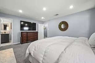 303 Pin Oak Dr, Georgetown, TX 78628 - Photo 13