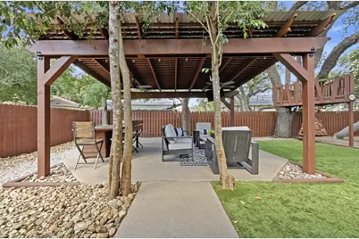 303 Pin Oak Drive, Georgetown, TX 78628 - Photo 19