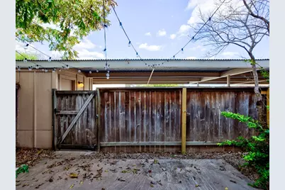 2007 Browning Drive, Austin, TX 78752 - Photo 37
