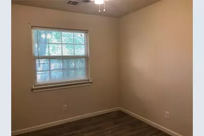 407 A & B Vista West Court, Bastrop, TX 78602 - Photo 5