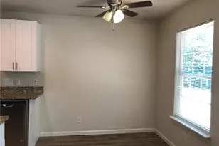 407 Vista W Ct, Bastrop, TX 78602 - Photo 7