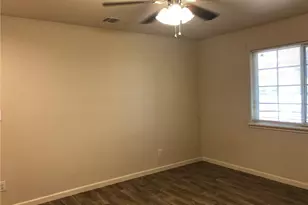 407 Vista W Ct, Bastrop, TX 78602 - Photo 17