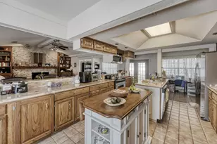 102 Lei Ct, Bastrop, TX 78602 - Photo 11