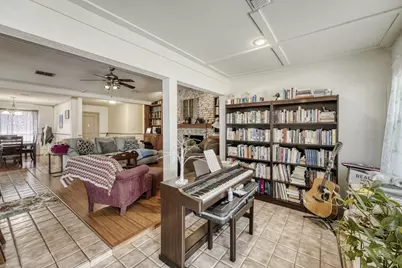 102 Lei Court, Bastrop, TX 78602 - Photo 9