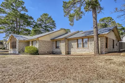 102 Lei Court, Bastrop, TX 78602 - Photo 3