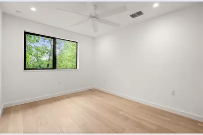 5511 Joe Sayers Avenue #B, Austin, TX 78756 - Photo 23