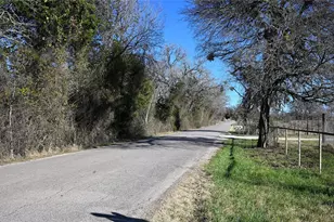 155 Arbuckle Rd, Elgin, TX 78621 - Photo 5