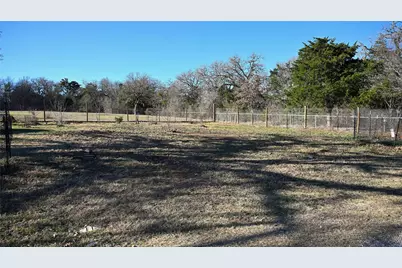 155 Arbuckle Road, Elgin, TX 78621 - Photo 9