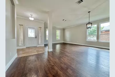 17821 Floribundas, Elgin, TX 78621 - Photo 7