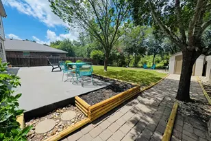 17821 Floribundas, Elgin, TX 78621 - Photo 5