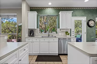 13019 Scofield Farms Drive, Austin, TX 78727 - Photo 17
