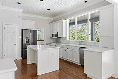 4209 Dunning Lane, Austin, TX 78746 - Photo 9