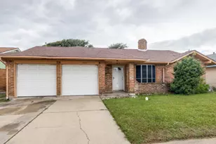 3221 Pine St, Galveston, TX 77551 - Photo 3