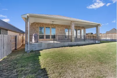 547 Jefferson Drive, Kyle, TX 78640 - Photo 17