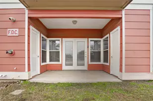 1901 Crossing Pl, Austin, TX 78741 - Photo 21