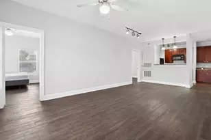 1901 Crossing Pl, Austin, TX 78741 - Photo 7