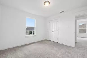 205 Red Wolf Dr, Jarrell, TX 76537 - Photo 25