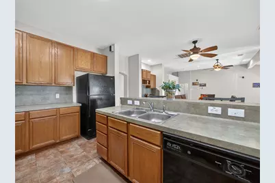 1281 Private Road 7037, Lexington, TX 78947 - Photo 15