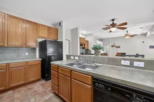 1281 Private Rd 7037, Lexington, TX 78947 - Photo 15