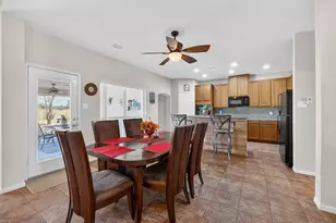 1281 Private Rd 7037, Lexington, TX 78947 - Photo 9