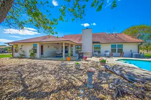 1281 Private Rd 7037, Lexington, TX 78947 - Photo 29