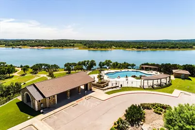 8008 Prairie Rye Drive, Lago Vista, TX 78645 - Photo 33
