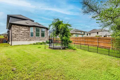 8008 Prairie Rye Drive, Lago Vista, TX 78645 - Photo 31