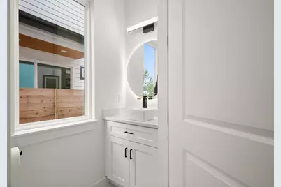 5305 Ledesma Road #4, Austin, TX 78721 - Photo 13