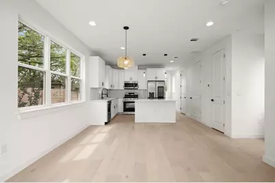 5305 Ledesma Road #4, Austin, TX 78721 - Photo 5