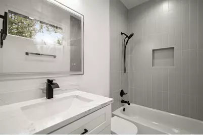5305 Ledesma Road #4, Austin, TX 78721 - Photo 21