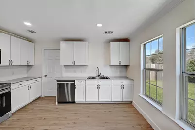 7413-L Marble Ridge Drive, Austin, TX 78747 - Photo 9