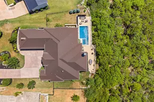 321 Bisset Ct, Austin, TX 78738 - Photo 33
