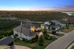 321 Bisset Ct, Austin, TX 78738 - Photo 35